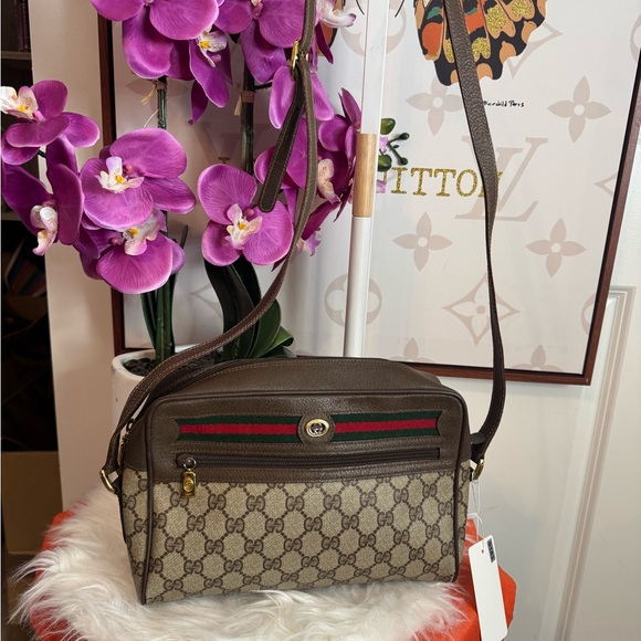 Gucci Brown Canvas and Leather Shoulder Bag with Red & Green Web - Picture 2 of 16